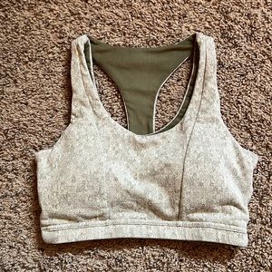 Gym shark sports bra